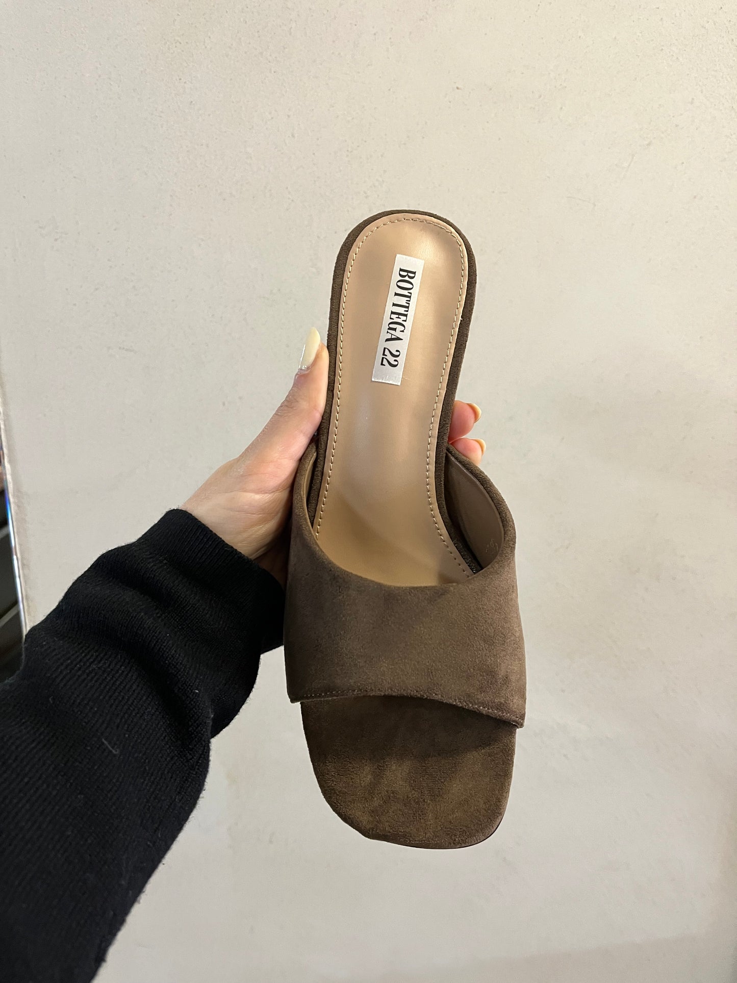 Mules Santorini - Galleria 77