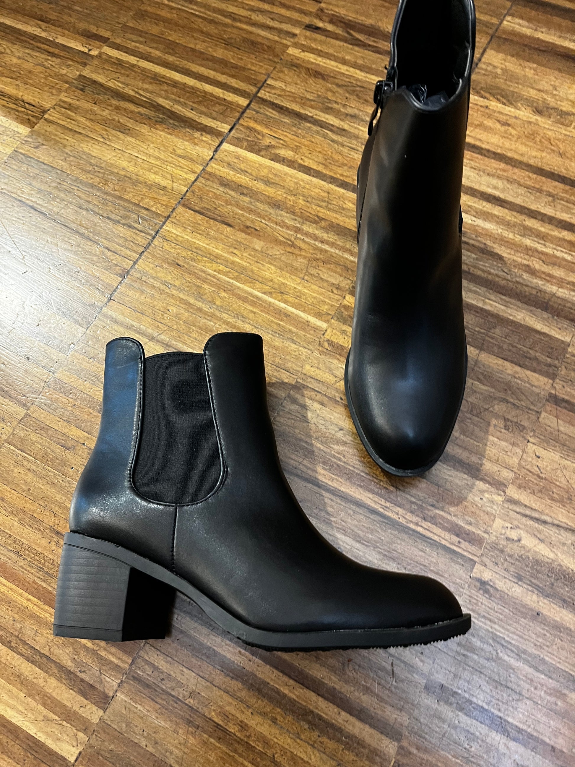 Beatles Silvia - Galleria 77