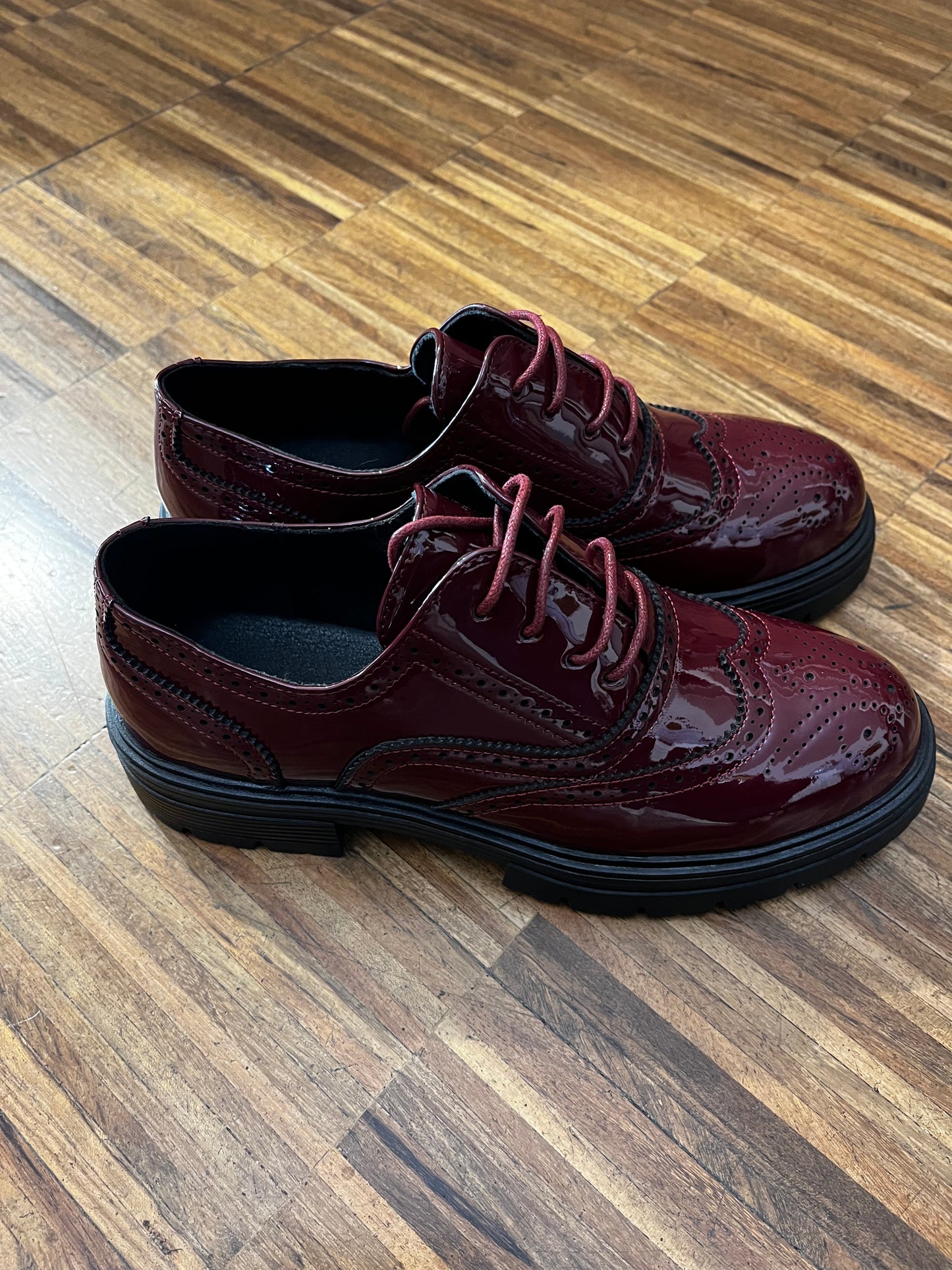 Parigine Emily - Galleria 77