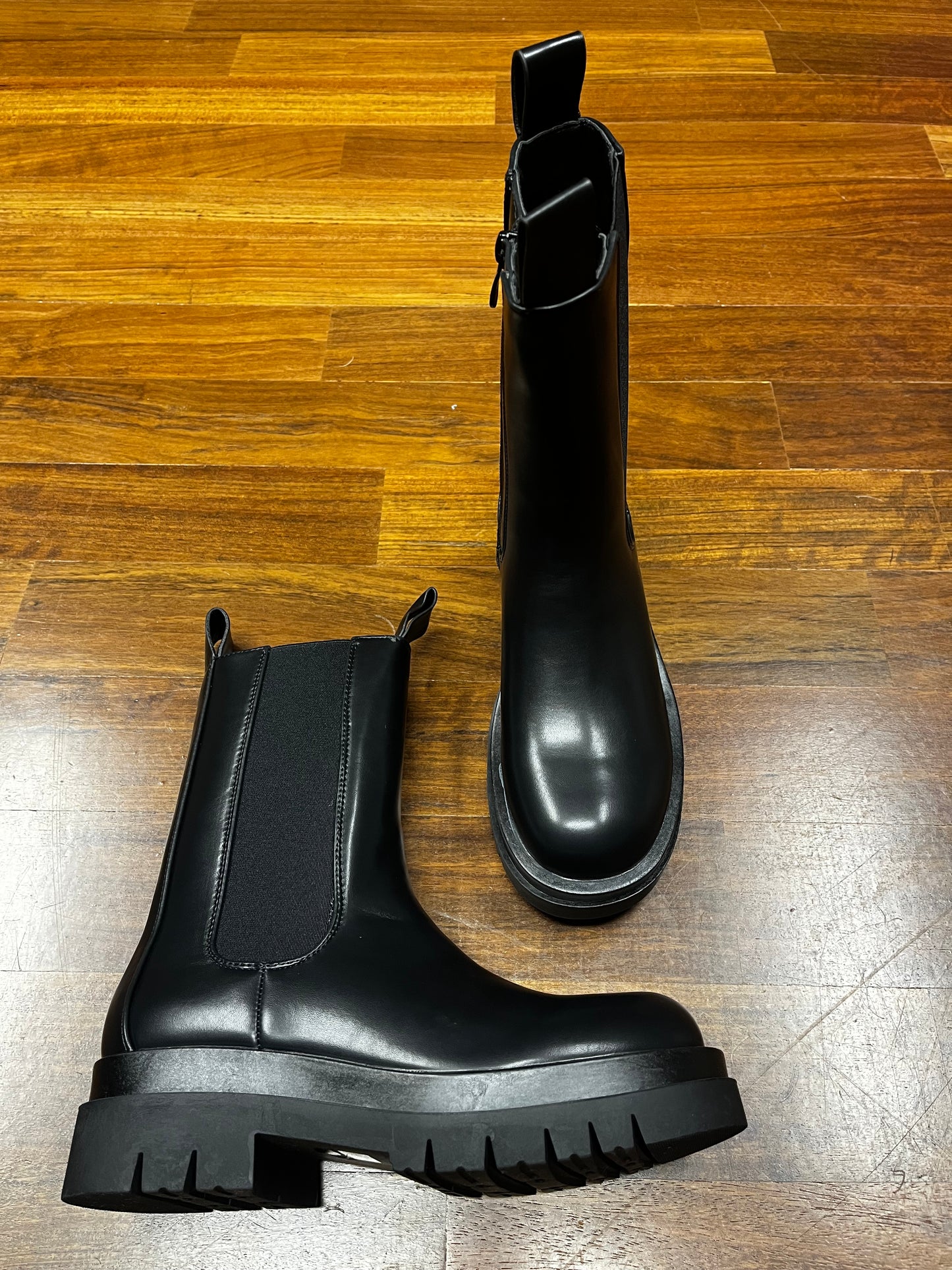 Beatles Dora - Galleria 77