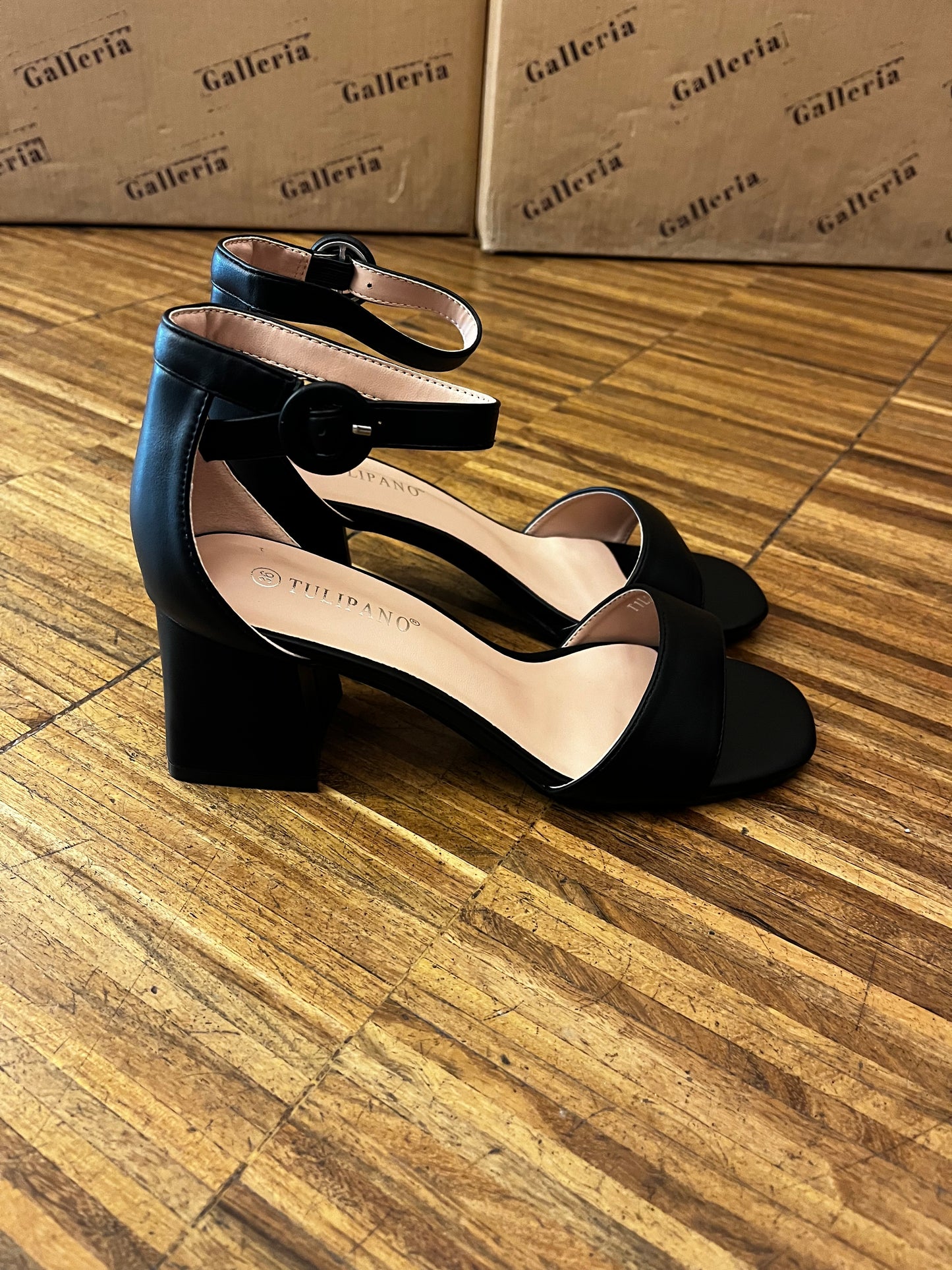 Tulipano - Scarpa Meg - Galleria 77