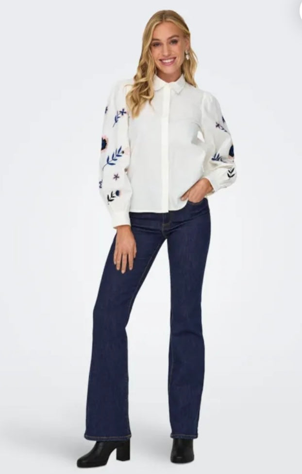 ONLY FLARED JEANS - Galleria 77