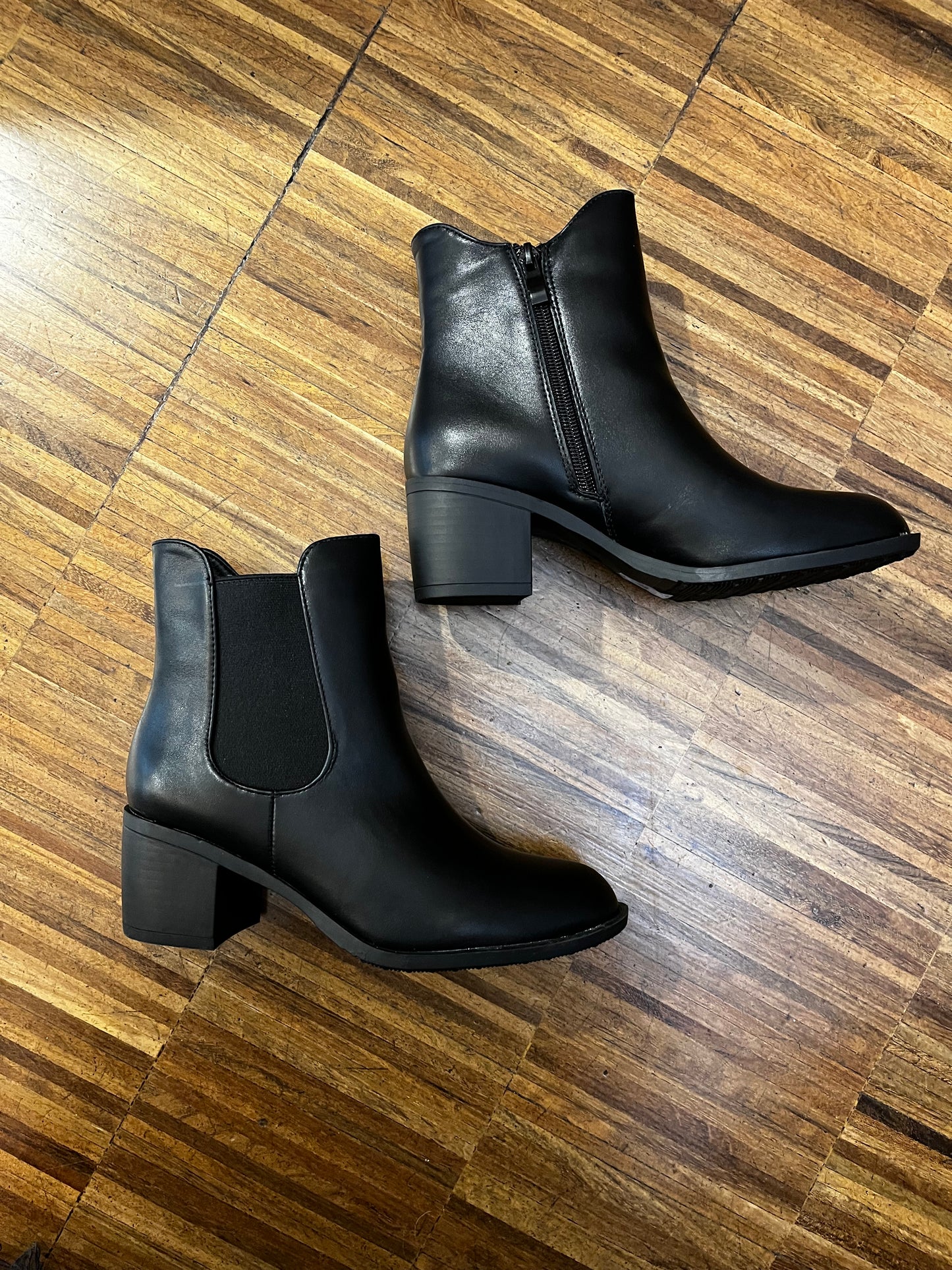 Beatles Silvia - Galleria 77