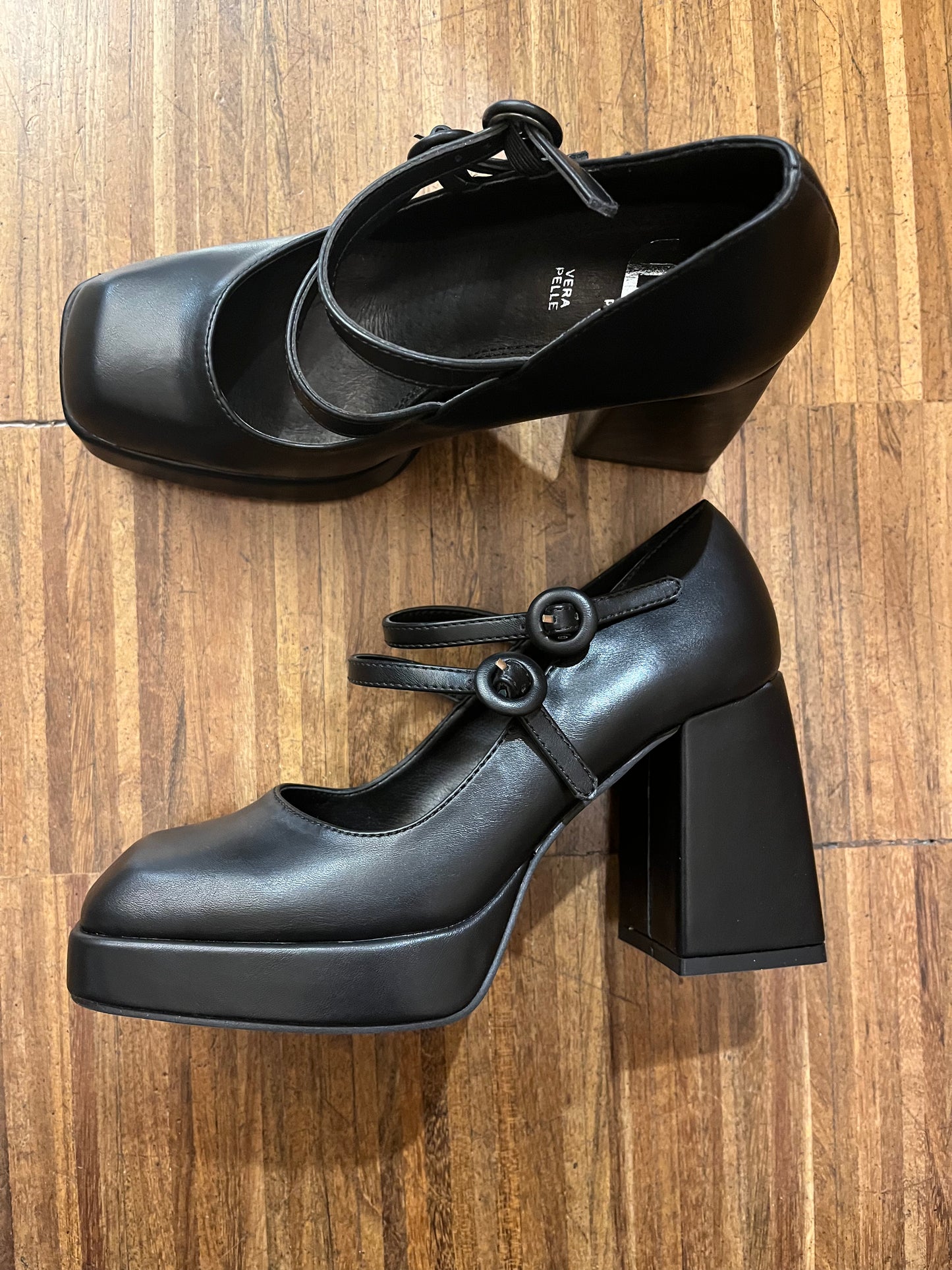 Scarpa Vittoria - Galleria 77