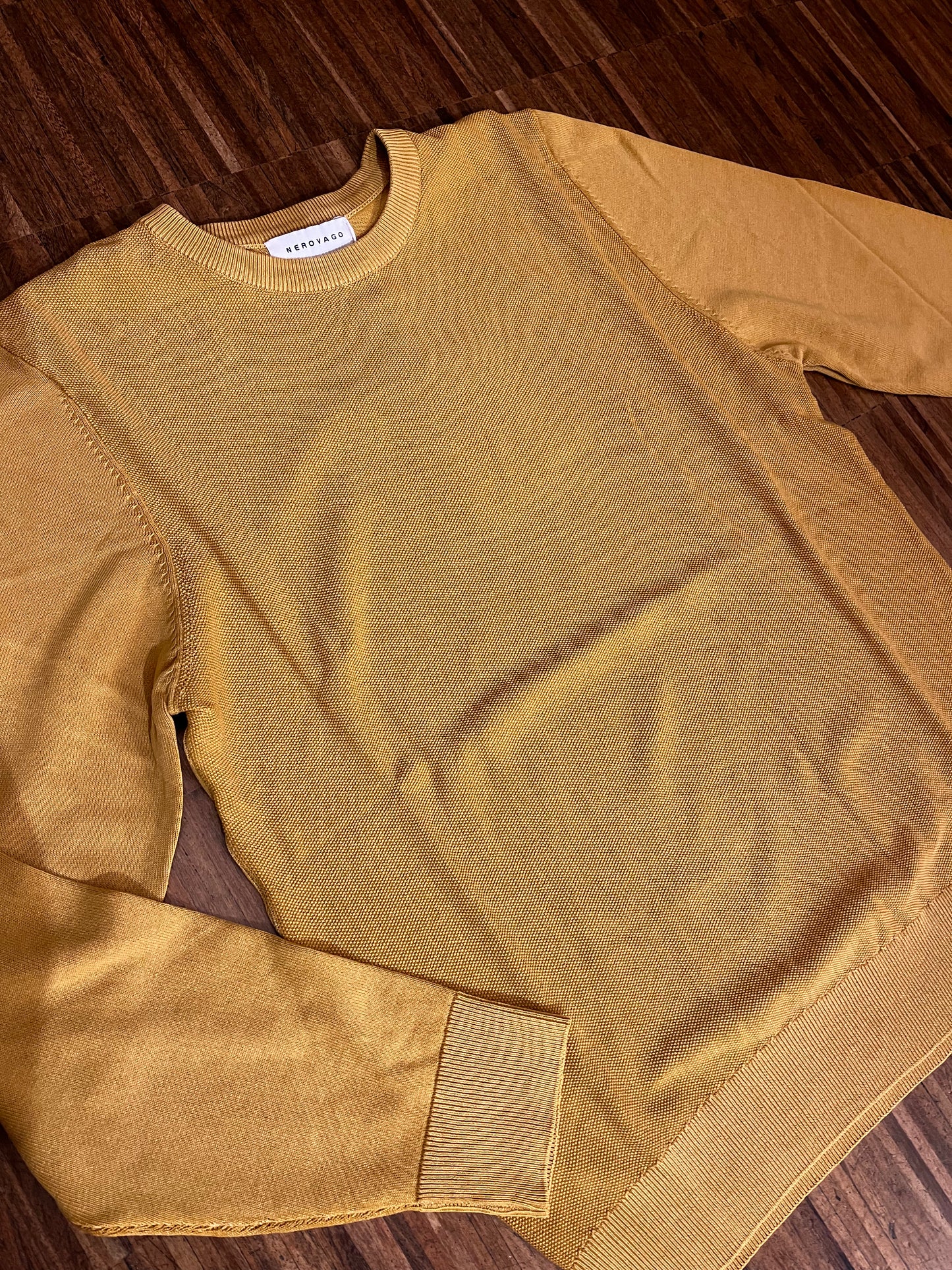 Nerovago - Maglione ocra - Galleria 77