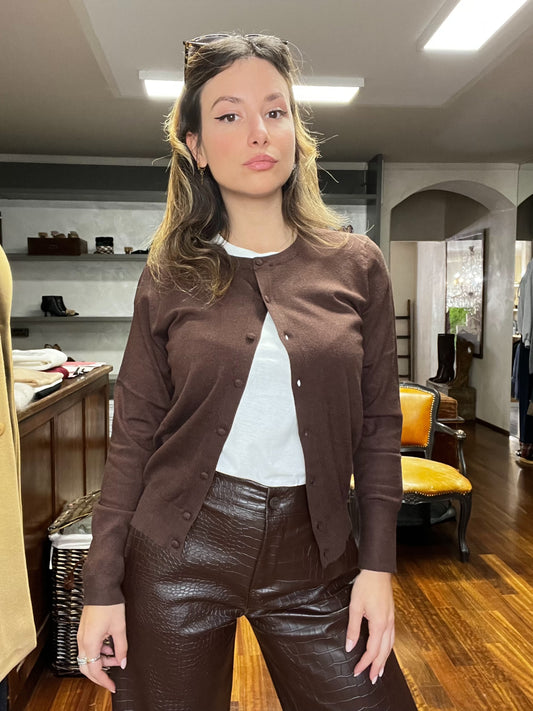 Egg-Cardigan bottone coperto