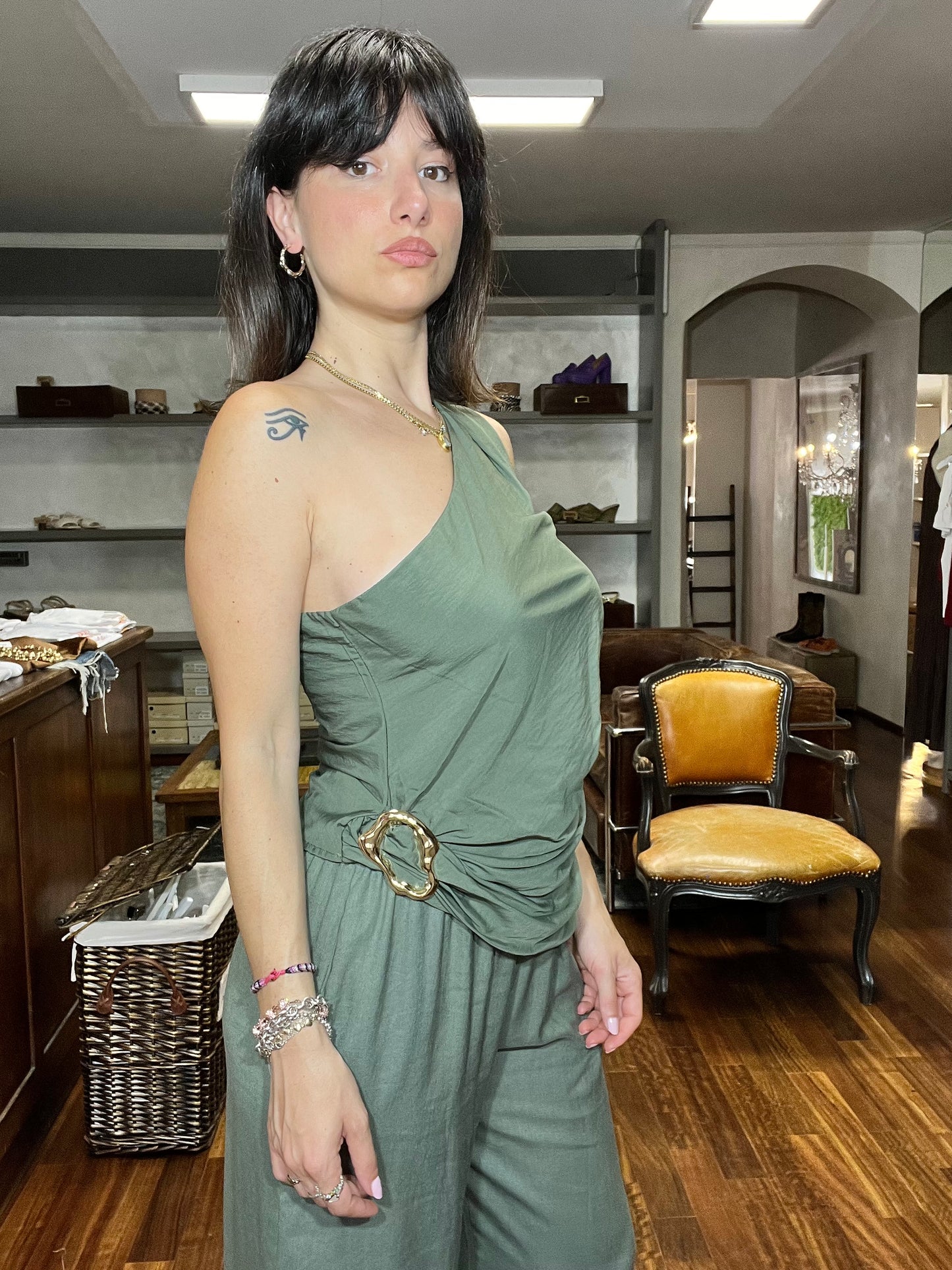 Top Rebecca