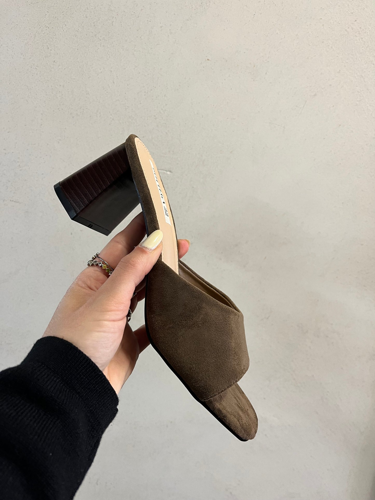 Mules Santorini - Galleria 77