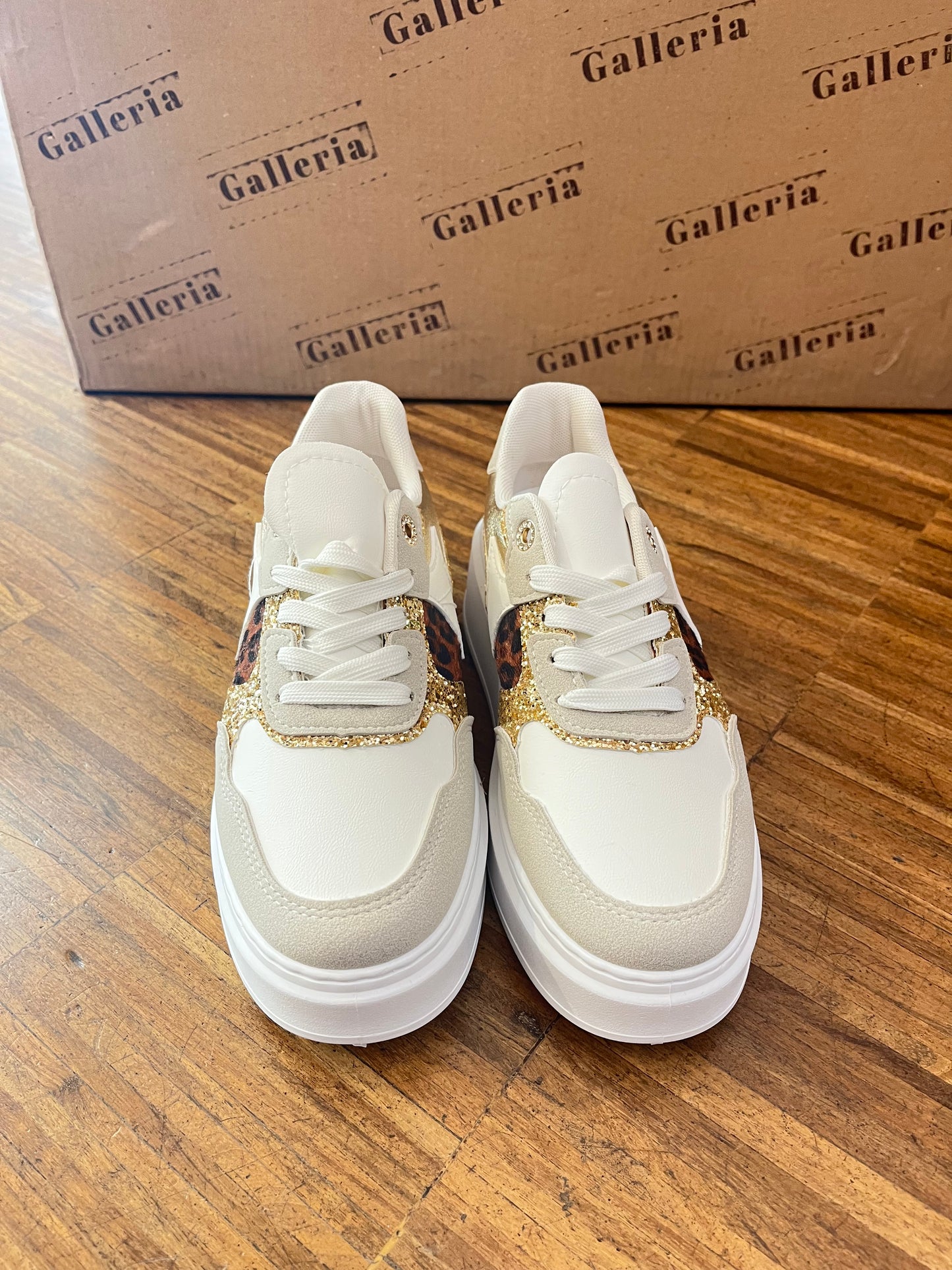 Sneakers Leo - Galleria 77