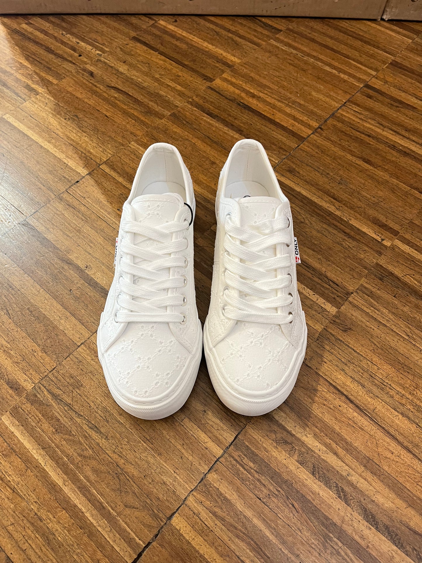 Only NOOMI PLATFORM SNEAKER