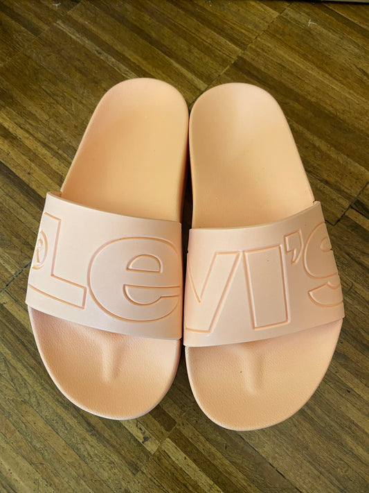 Levi’s - June s Bold - Galleria 77